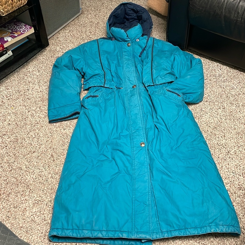 Vintage 80s/90s down feather filled ankle length puffer with snap slit back